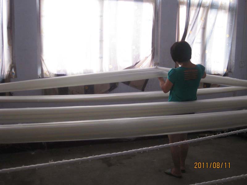 纖維濾料生產(chǎn)現(xiàn)場